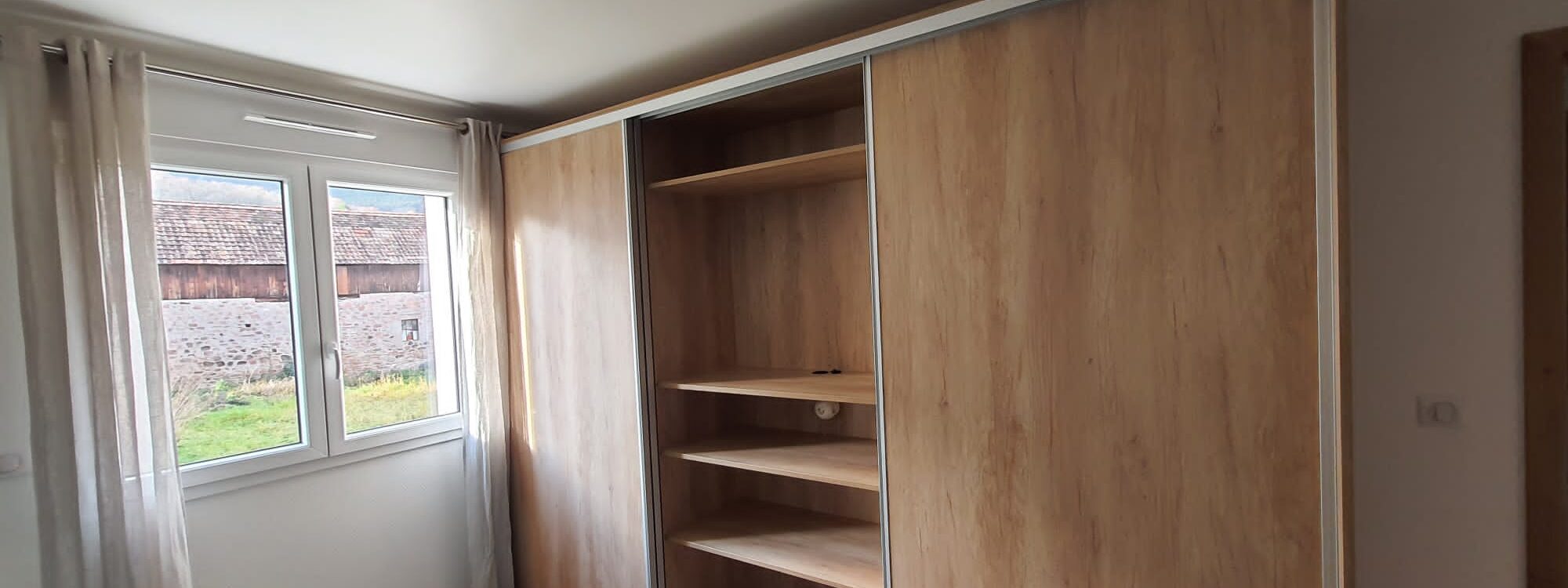 AGENCEMENT INTERIEUR_19 2000X750 | Agencement Fritz Comment créer une armoire sur mesure adaptée à vos besoins ? Strasbourg