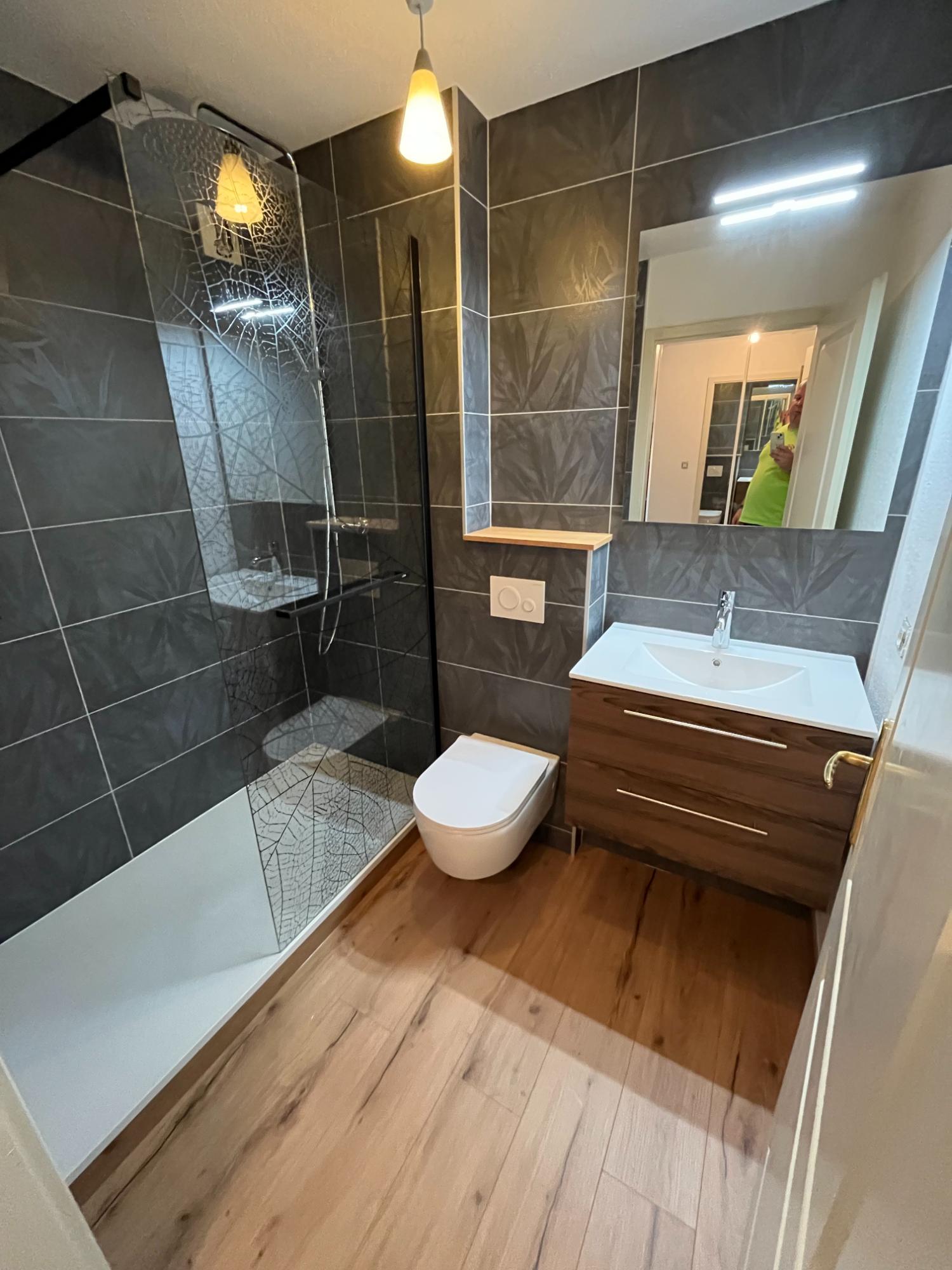 SALLE DE BAIN OBERNAI 2 | Agencement Fritz À propos d’Agencement Fritz Sélestat 1
